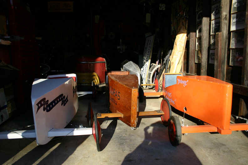 C12.02.06_Leblanc_Shop_8.jpg (101469 bytes)